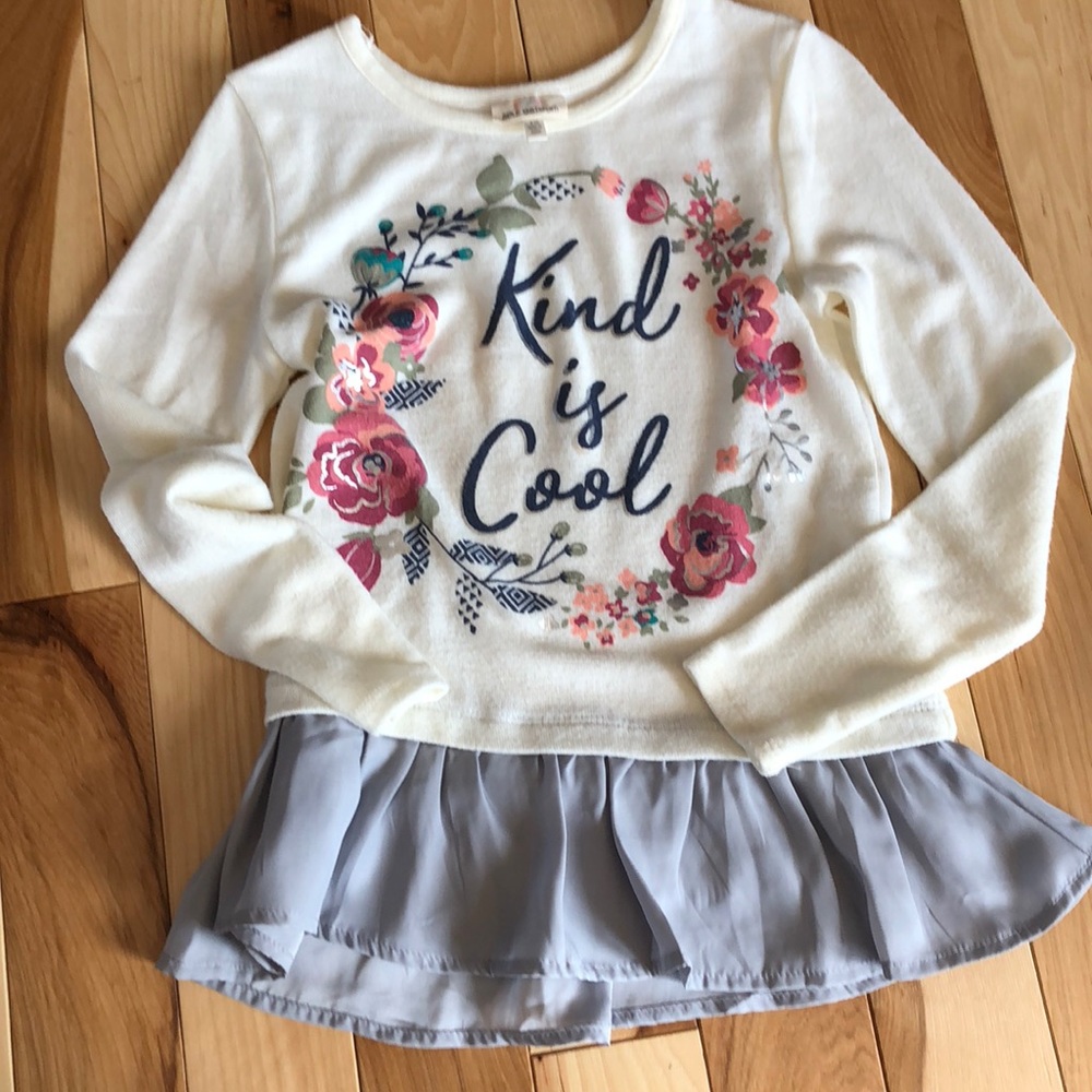 🎉🎉4 for 20🎉🎉Self Esteem size 7/8 girls top